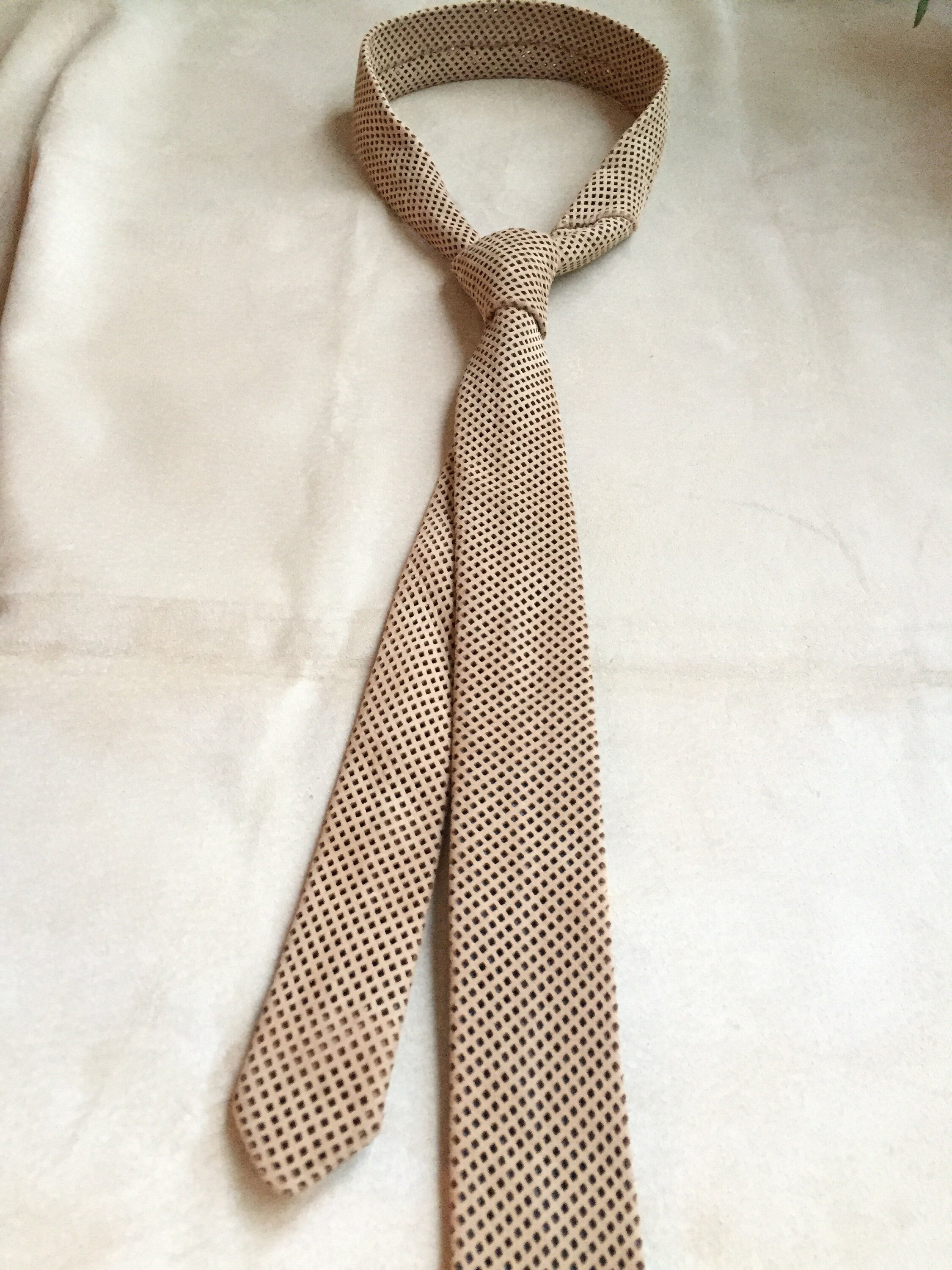 thin leather tie