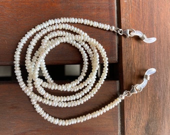 Pearls Sunglass Chain, Pearls glasses chain, Sunglass pearl strap, Eye glass Chain, Sunglasses chain, Best summer jewelry, Pearl Mask chain