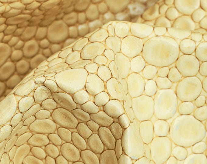 YELLOW crocodile like embossd calfskin, glossy patent cowhide, printed cowhide, 0.9 - 1.0 mm medium softness B16771-ST La Garzarara