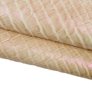 Set di 2 pelli beige alta qualità, capra liscia VEGETALE e vitello laminato iridescente stampa COCCODRILLO, come da foto B17755-MT(st)