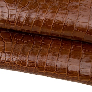 Brown CROCODILE embossed cowhide, ANIMAL printed leather hide, glossy calfskin for crafting, 1.1 -1.3 mm B17686-ST La Garzarara