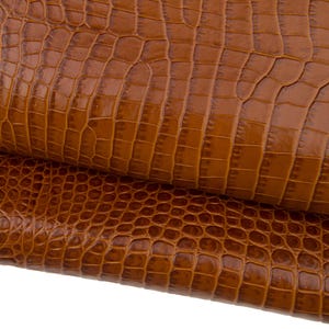 Pellame COCCODRILLO marrone, vitello lucido cuoio stampa ANIMALIER, pellame artigianale per borse B17651-ST La Garzarara