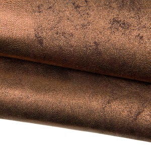 Bronze brown leather skin, METALLIC AGED distressed bright hoatskin, soft hide for diy projects B17914-MT La Garzarara