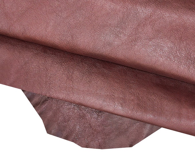 BURGUNDY glossy leather skin, dark red wrinkled goatskin, sporty soft hide, 0.8 - 1.0 mm B16510-VT La Garzarara