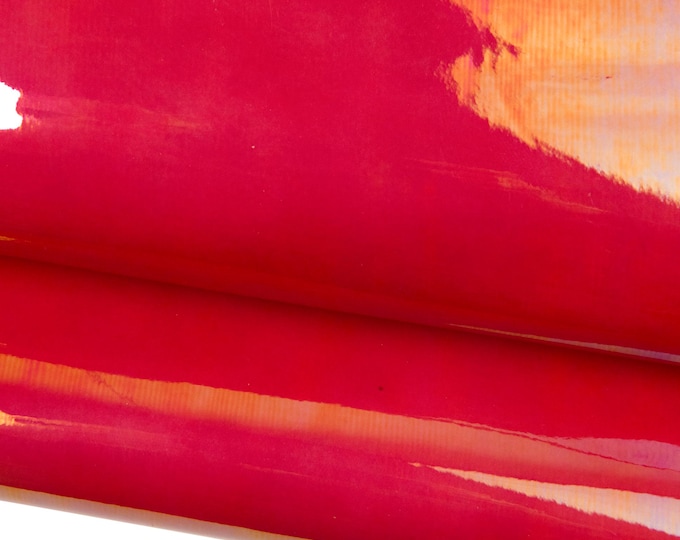 Magenta red HOLOGRAPHIC metallic leather skin, bright PATENT cowhide, smooth bright calfskin, medium softness B18527-ST La Garzarara