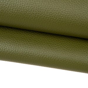 Pelle verde oliva, vitello GRANA DOLLARO lucido, pellame morbido, 1.3 -1.5 mm per artigianato B17633-TU La Garzaara