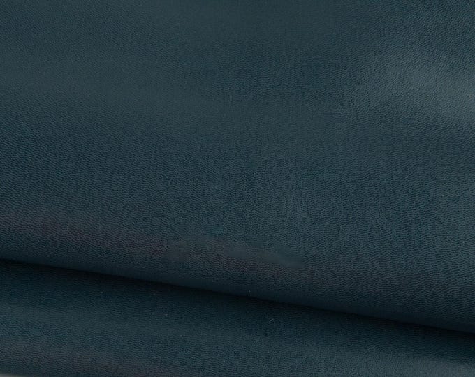 Greyish blue glossy leather skin, SMOOTH SOFT goatskin, classic flat material 0.6 - 0.8 mm for diy projects  B19103-TU La Garzarara