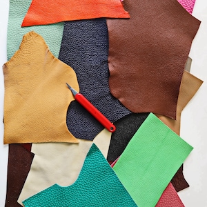 Pebbled CALF LEATHER scraps – solid-colour grainy offcuts & remnants 0.7-2 lbs B109 La Garzarara