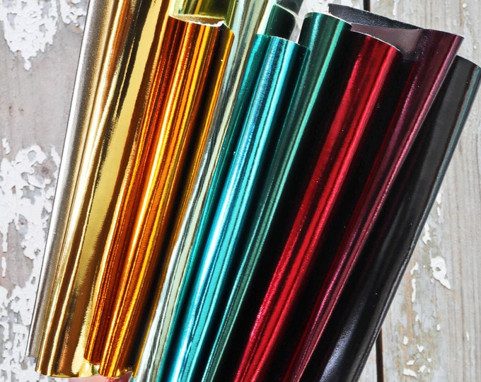 10 MIRROR laminated leather scraps, smooth metallic leather remnants in assorted colors, random selection B1548 La Garzarara