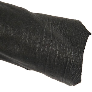 BLACK semi glossy leather skin, washed sheepskin with irregular grain, silky semi glossy lambskin, 1.6 - 1.8 mm B16780-TB La Garzarara
