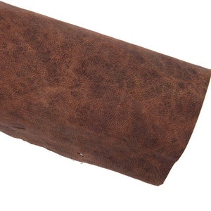 Pelle rustica vintage marrone, pellame molto sportivo concia vegetale con chiaro scuri, capra  effetto invecchiato consumato B16478-VT