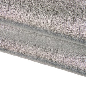 Vera pelle MORBIDA argento, lussuoso pellame di capra laminato argentato con grana piccola per artigianato e fai da te B16920-MT
