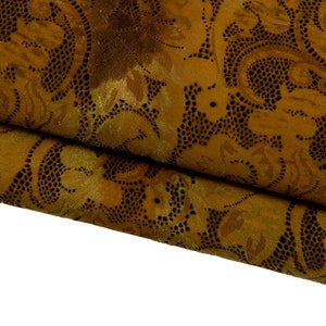 Pelle di CAVALLINO floreale, pellame vitello pony traforato marrone e verde stampa a FIORI B17043-CV La Garzarara