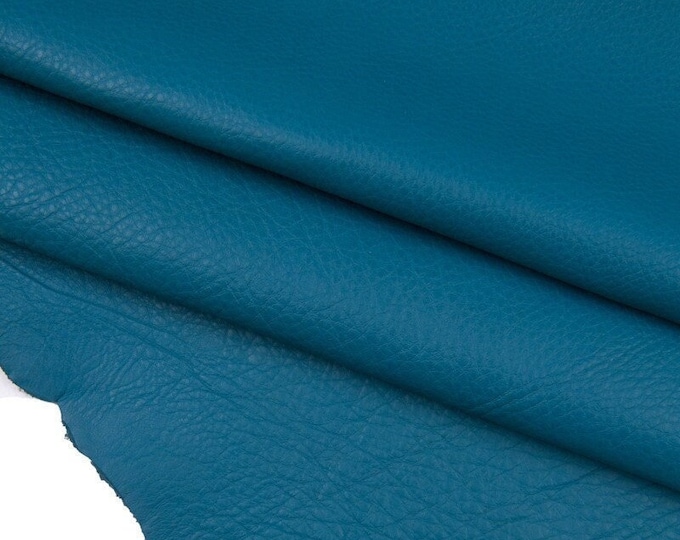 BLUE pebble grain leather hide, deer printed sporty cowhide, petroleum blue calfskin 1.5 - 1.7 mm B16455-TU La Garzarara