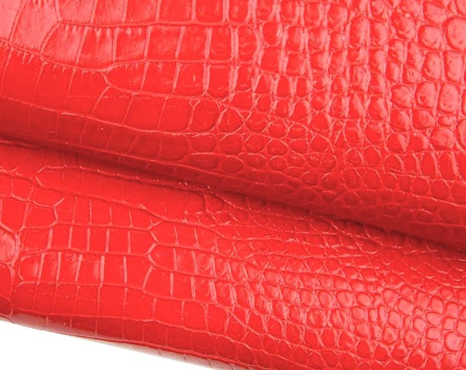 Red CROCODILE printed leather hide, luxurious EMBOSSED cowhide, semi stiff glossy calfskin for hobbyists B18575-ST La Garzarara