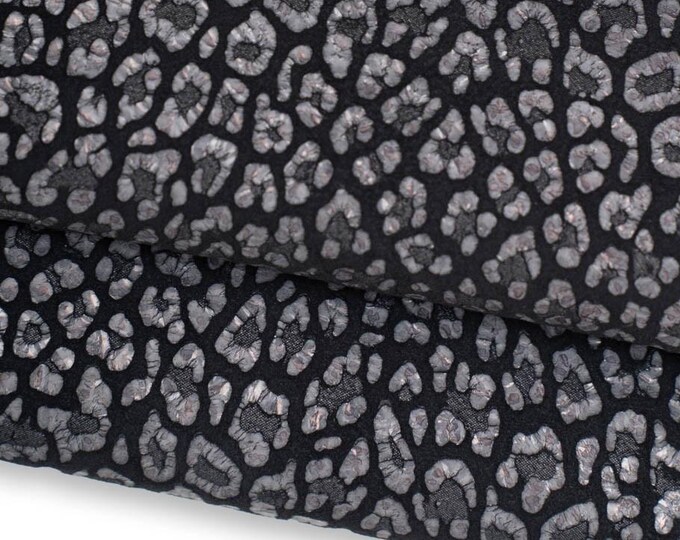 Grey LEOPARD printed leather skin, cheetah textured suede goatskin, glossy animal print on soft hide, for diy items B18808-ST La Garzarara