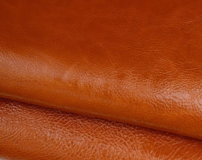 Reddish brown NAPLACK leather hide, wrinkled PATENT cowhide, glosy soft hide for diy projects B19603-TU La Garzarara
