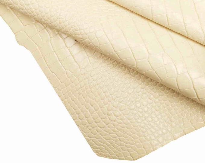 Light BEIGE CROCODILE embossed cowhide, stiff croc textured Italian cowhide, classic printed calfskin B13423-ST La Garzarara