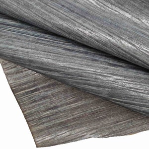 PELLE vitello effetto invecchiato - pellame stampa righe astratte - laminato stampato azzurro blu  B12948-MT(st) La Garzarara