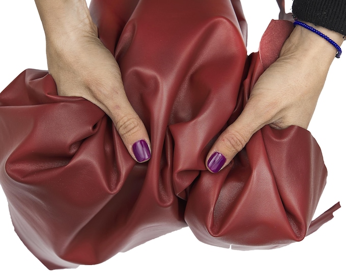 Garnet red soft leather skin, semi glossy smooth thin sheepskin, lambskin for diy projects B17607-TU La Garzarara