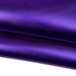 Pellame LAMINATO blu notte, capra liscia metallizzata morbida, pelle lucida 0.7-0.9 mm per hobbisti b17893-mt