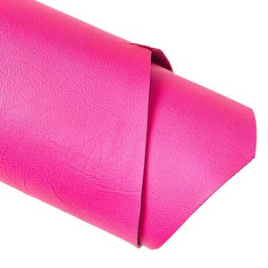 Pelle FUCSIA, nappa di agnello morbida tinta unita, pellame liscio rosa acceso 0.8 - 1.0 mm B16474-TU   La Garzarara