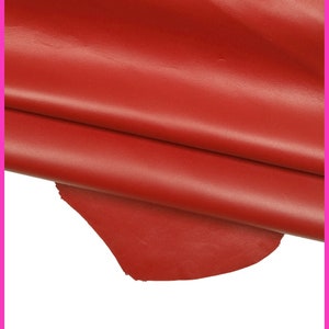 Pelli di agnello rosse, pelle di qualita' lucida morbida, pellame leggero per accessori B16623-TU La Garzarara