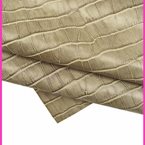 Pellame stampato COCCODRILLO grigio, pelle di vitello semi lucida con stampa cocco, un po' rigida, effetto vintage B15038-ST La Garzarara