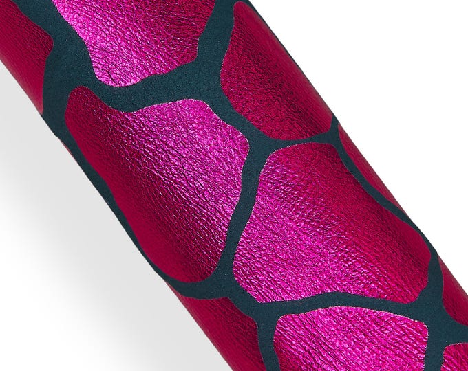 Fuchsia metallic leather skin, GIRAFFE printed goatskin, animal pattern on suede hide, very bright and soft  B18231-MT(st)   La Garzarara