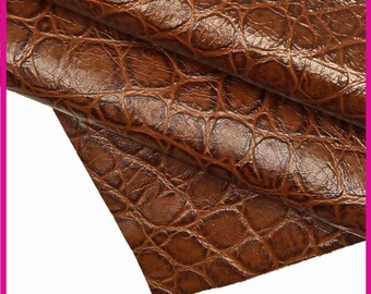 CROCODILE embossed LEATHER hide, brown crock printed calfskin, slightly wrinkled, glossy, soft skin B14015-ST La Garzarara