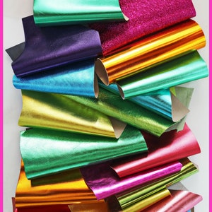 Sacchetto di ritagli di pelli laminati in colori ACCESI, pezzi metallizzati lisci con leggera grana o stropicciati    0,300 kg    B1506RC