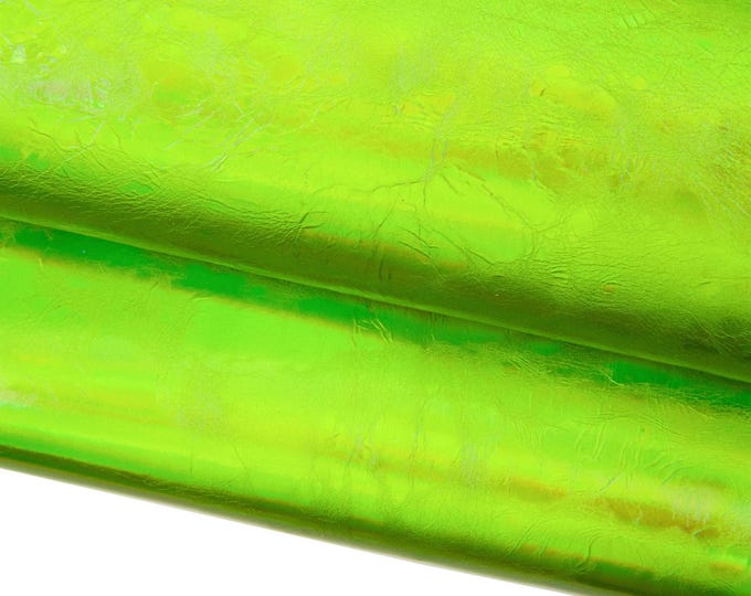 Green IRIDESCENT METALLIC leather hide, smooth metal baby calf, glossy soft calfskin for hobbyists B18533-MT La Garzarara