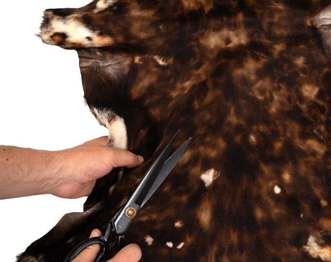 Brown shaded SHEARLING leather skin, plush hairy SHEEPSKIN, netural wool on leather, back in beige leather B19645-MNT La Garzarara