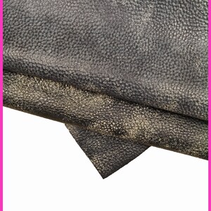 Pellame super VINTAGE blu beige, vitello con grana stampata morbido, pelle lucida effetto invecchiato B15113-VT La Garzarara