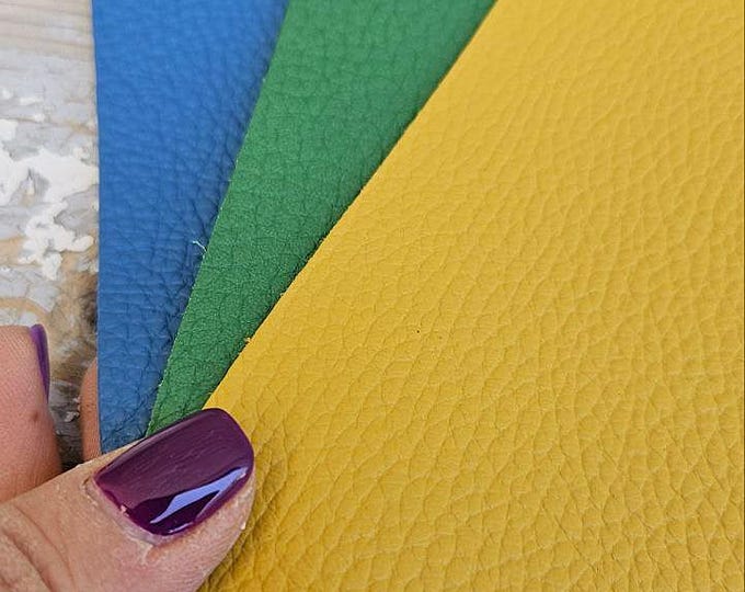 3 Selected leather pieces, PEBBLE grain, mix selection leather pieces as per pictures 8x10" / 20x25 cm, thicks   RT311  La Garzarara