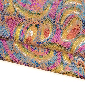 Pelle PITONE multicolor IRIDESCENTE su camoscio giallo, pellame capra stampa laminata colorata B17831-MT(st)  La Garzarara