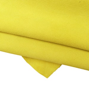 LOTTO di 3 pelli color verde e giallo di camoscio, set di pellami di capra scamosciati morbidi in abbinamento come da foto B14976-TU immagine 2