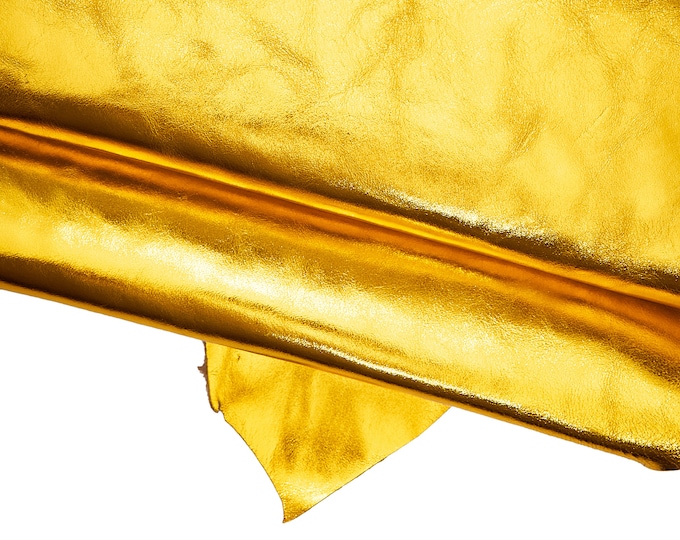 Yellow Metallic Leather hide  – Smooth Glossy Goatskin with Slightly Wrinkled Texture 1.3 - 1.5 mm B16629-MT La Garzarara