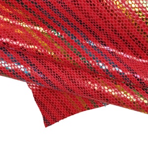 Pelle stampa RIGHE multicolor, pellame di camoscio grigio, rosa e rosso magenta con motivo serpente, capra morbida scamosciata B15414-MT(ST)