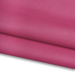 Pelle fuxia con leggera GRANA, pellame morbido sportivo, vitello semi lucido 1.3-1.5 mm per artigiani B17770-TU   La Garzarara