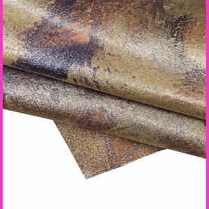 Light gold GLITTER leather hide with abstract print, metallic calfskin with artistic decoration, medium softness B14968-MT(st)