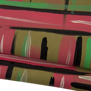 Peut inclure: Œuvre d'art abstraite avec des couches de coups de pinceau vert olive, rouge, noir, blanc et vert. Le design comprend des lignes horizontales et verticales, créant une apparence dynamique et texturée. La palette de couleurs est audacieuse et moderne.