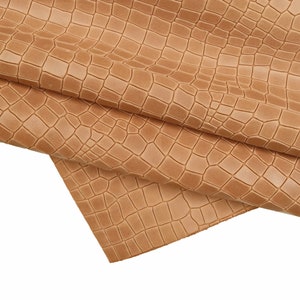 PELLAME COCCODRILLO beige, vitello marrone chiaro lucido, pellame stampato cocco morbidezza media B16142-ST La Garzarara