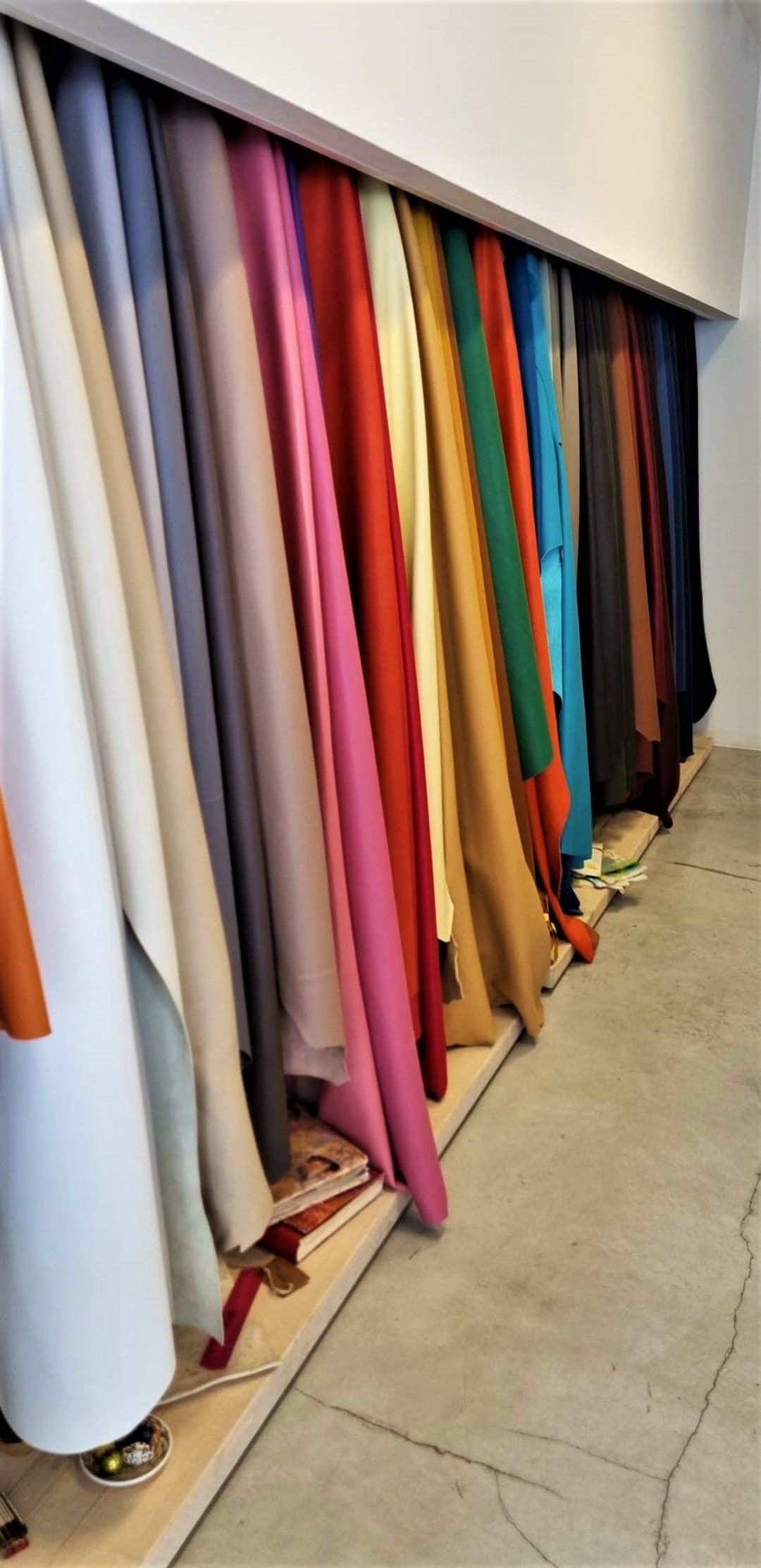 Tissus Simili Cuir Marron Faux Cuir Canapé Simili Cuir Beige Au Metre Tissu Similicuir Orange Feuilles De Cuir Pour Couture Tissu Imitation Cuir Pour Ameublement, Canapé, Chaises, Sacs ( Color : Brown