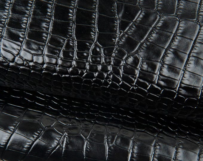 Black CROCODILE embossed leather hide, ALLIGATOR print on cowhide, glossy calfskin for crafting, 0.9 - 1.1 mm B18512-ST La Garzarara