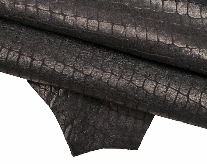 CROCODILE embossed goatskin leather – BLUE, green or beige – soft washed hide for crafts, bags & upholstery – LaGarzarara B16157-VT