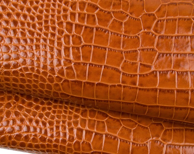 Tan CROCODILE embossed leather hide, BROWN top quality glossy calfskin, alligator printed cowhide for crafting B18492-ST La Garzarara