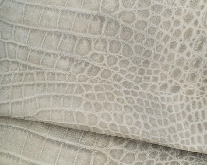Grey CROCODILE embossed leather hide, SPORTY animal pattern on soft goatskin, alligator printed hide for crafters B19664-ST La Garzarara