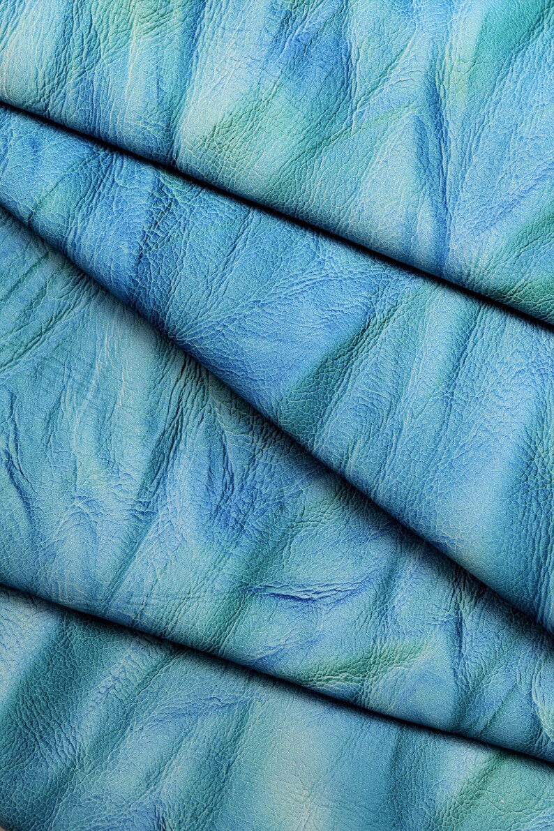 size 19x21/'/' thickness 0.6 mm Italian leather very soft A6951-VT La Garzarara wrinkled looking bicolor shaded kid hide sporty style