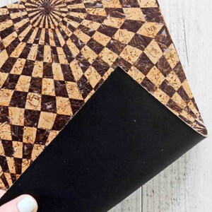 Fogli di SUGHERO naturale stampa astratta color nero e PELLE di vitello color nero accoppiata nel retro 15x12 / 25x20 / 30x30 cm  B891